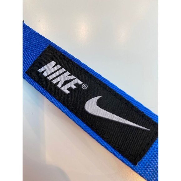 nike wristlet